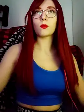 Snapshot of ElliMoor chatting on 01.18.25 ElliMoor online show from 01.18.25