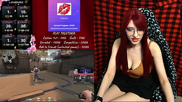 Snapshot of ElliMoor chatting on 09.11.25 ElliMoor online show from 09.11.25