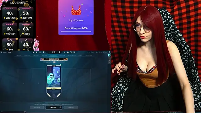 Snapshot of ElliMoor chatting on 09.25.25 ElliMoor online show from 09.25.25