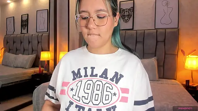 sweet--emily online show from 12.21.24