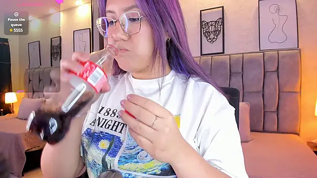 sweet--emily online show from 01.23.25