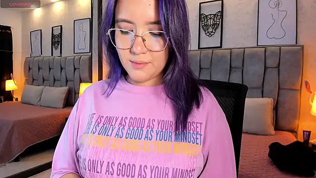 sweet--emily online show from 02.08.25