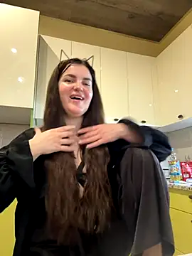 Karolina llove online show from 10.30.25