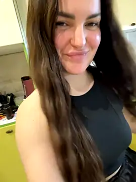 Karolina llove online show from 11.08.25