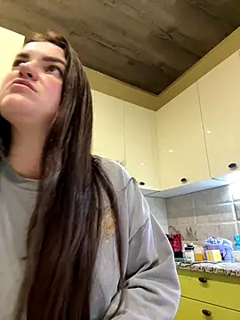 Karolina llove online show from 11.11.25