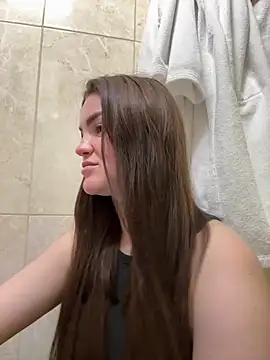 Karolina llove online show from 11.23.25