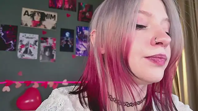 Snapshot of arielabradberry chatting on 02.19.26 arielabradberry online show from 02.19.26