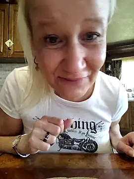 Lotus-blume1 online show from 10.07.25