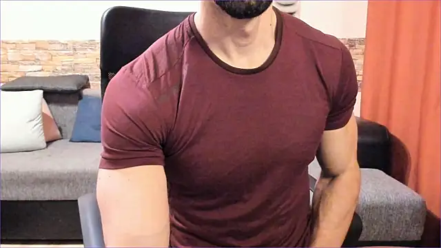 HotHunkTrainer online show from 11.23.25