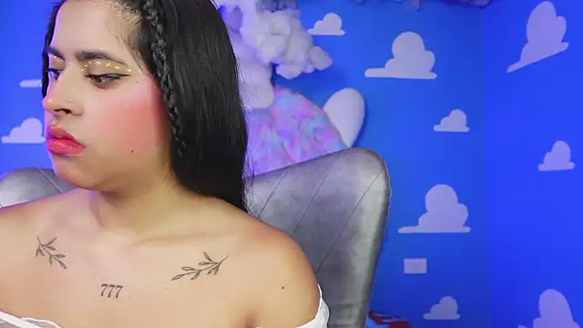 miss romyna online show from 04.17.26