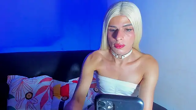 emperatrizhotwolf online show from 02.23.25