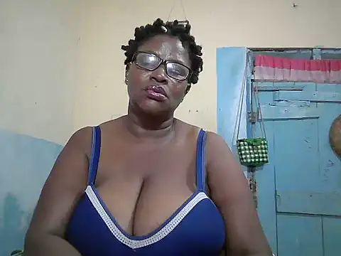 Snapshot of sexy_bigboobss chatting on 07.13.26 sexy bigboobss online show from 07.13.26