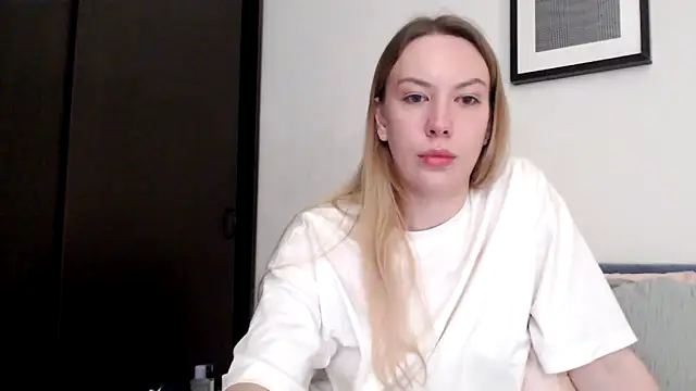 Scarlettford online show from 11.01.25