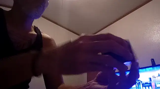 Xoc8  online show from 02.10.25