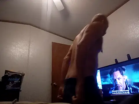 Xoc8  online show from 02.25.25