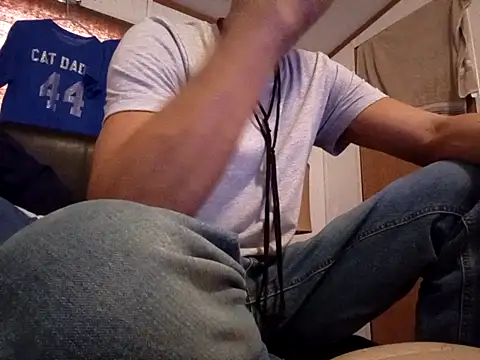 Xoc8  online show from 03.13.25