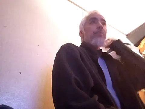 Xoc8  online show from 09.24.25