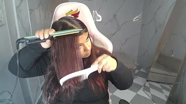 skeler lovd b  online show from 11.20.25