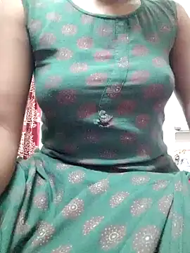 rituporna2004 online show from 12.27.24