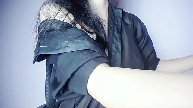 Baenee online show from 02.09.25