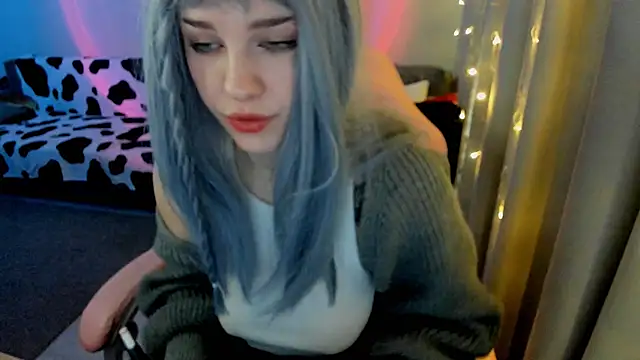 Ledy WWWII online show from 01.18.25