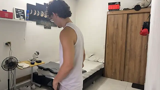 Kisan Smith online show from 11.15.25