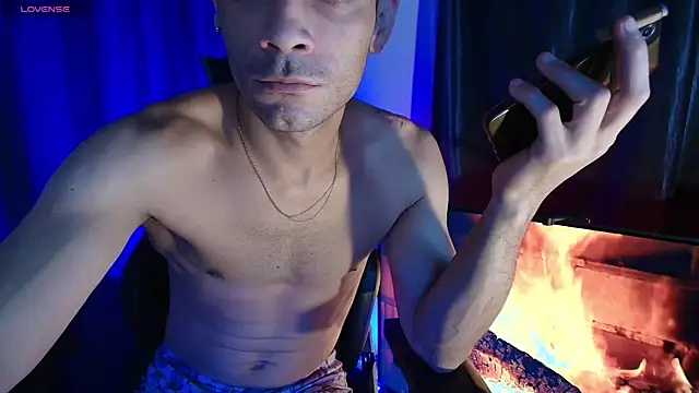 sexyboycolombi4 online show from 06.23.26