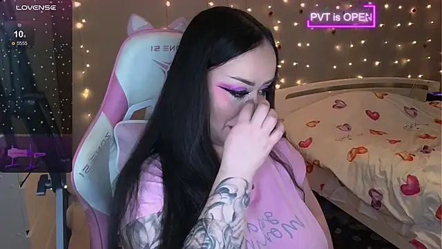 og maddison online show from 12.15.24