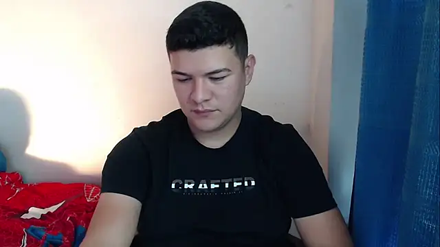 Snapshot of Plug_Control chatting on 10.19.25 Plug Control online show from 10.19.25