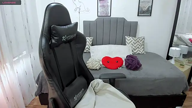 Amy joones online show from 09.23.25