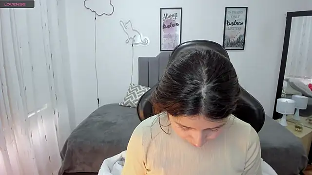 Amy joones online show from 09.24.25