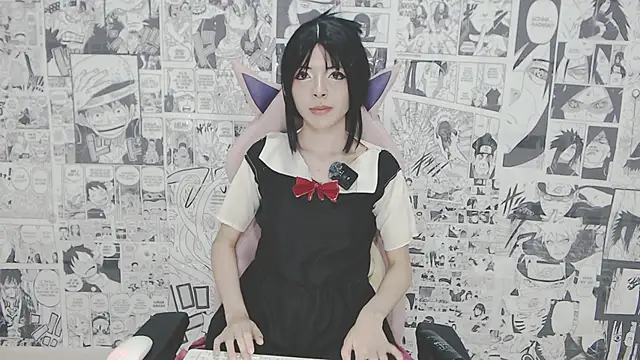 Miahparker online show from 11.22.25