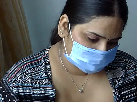 cutelady65 online show from 03.12.26