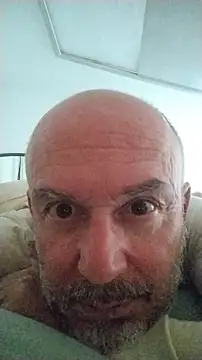 Snapshot of MadProfessor chatting on 10.15.25 MadProfessor online show from 10.15.25