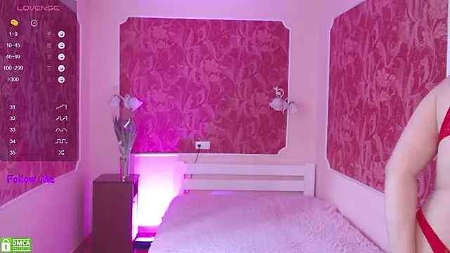 VerySweetKate111 online show from 02.14.26