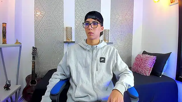 Nikolay Gregori online show from 03.04.25