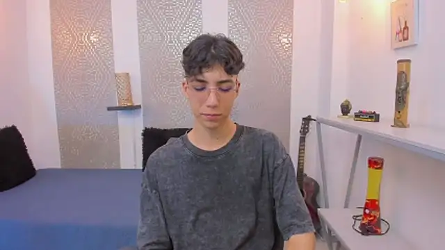 Nikolay Gregori online show from 10.31.25