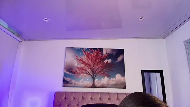 Snapshot of Julianaa_Castro_ chatting on 02.12.26 Julianaa Castro online show from 02.12.26