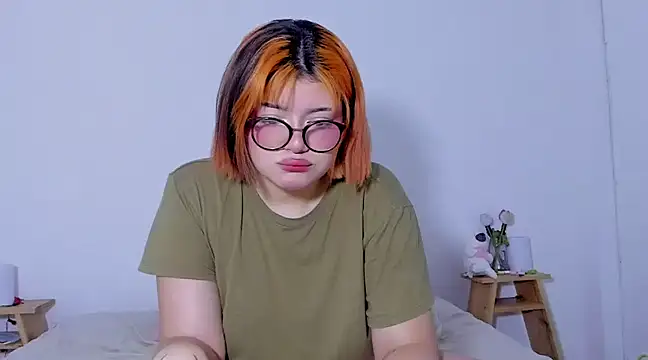 Snapshot of Gaby_Danna chatting on 12.05.24 Gaby Danna online show from 12.05.24