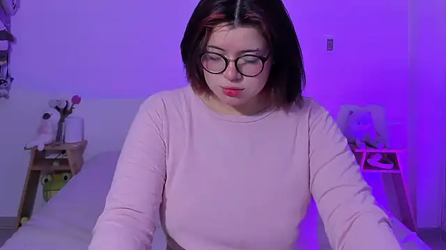 Snapshot of Gaby_Danna chatting on 03.01.25 Gaby Danna online show from 03.01.25