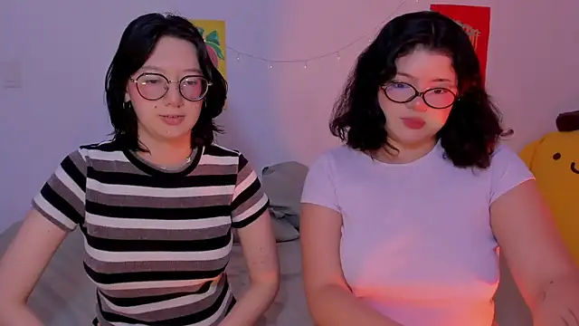 Snapshot of Gaby_Danna chatting on 12.02.25 Gaby Danna online show from 12.02.25