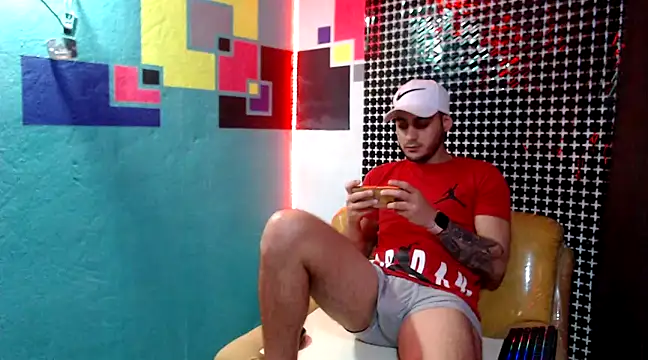 Snapshot of xxxxhotxoxo chatting on 12.06.24 xxxxhotxoxo online show from 12.06.24