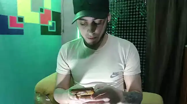 Snapshot of xxxxhotxoxo chatting on 01.16.25 xxxxhotxoxo online show from 01.16.25