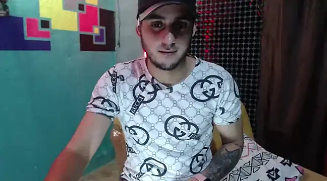 Snapshot of xxxxhotxoxo chatting on 01.17.25 xxxxhotxoxo online show from 01.17.25