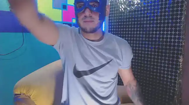 Snapshot of xxxxhotxoxo chatting on 03.04.25 xxxxhotxoxo online show from 03.04.25