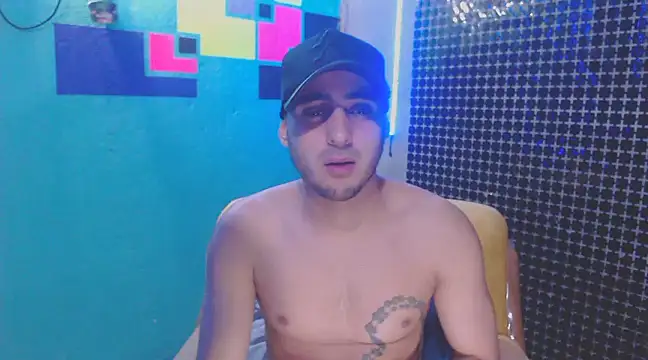 Snapshot of xxxxhotxoxo chatting on 03.10.25 xxxxhotxoxo online show from 03.10.25