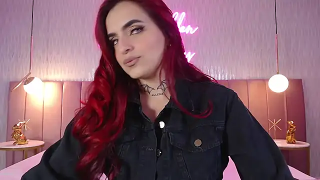 Snapshot of valeriee_millerr_ chatting on 01.30.25 valeriee millerr online show from 01.30.25
