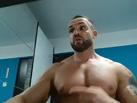 Magnificmuscles89 online show from 12.18.24