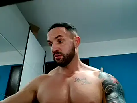 Magnificmuscles89 online show from 02.04.25