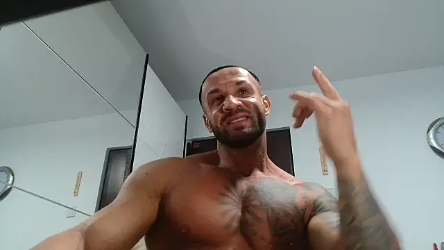 Magnificmuscles89 online show from 03.19.26
